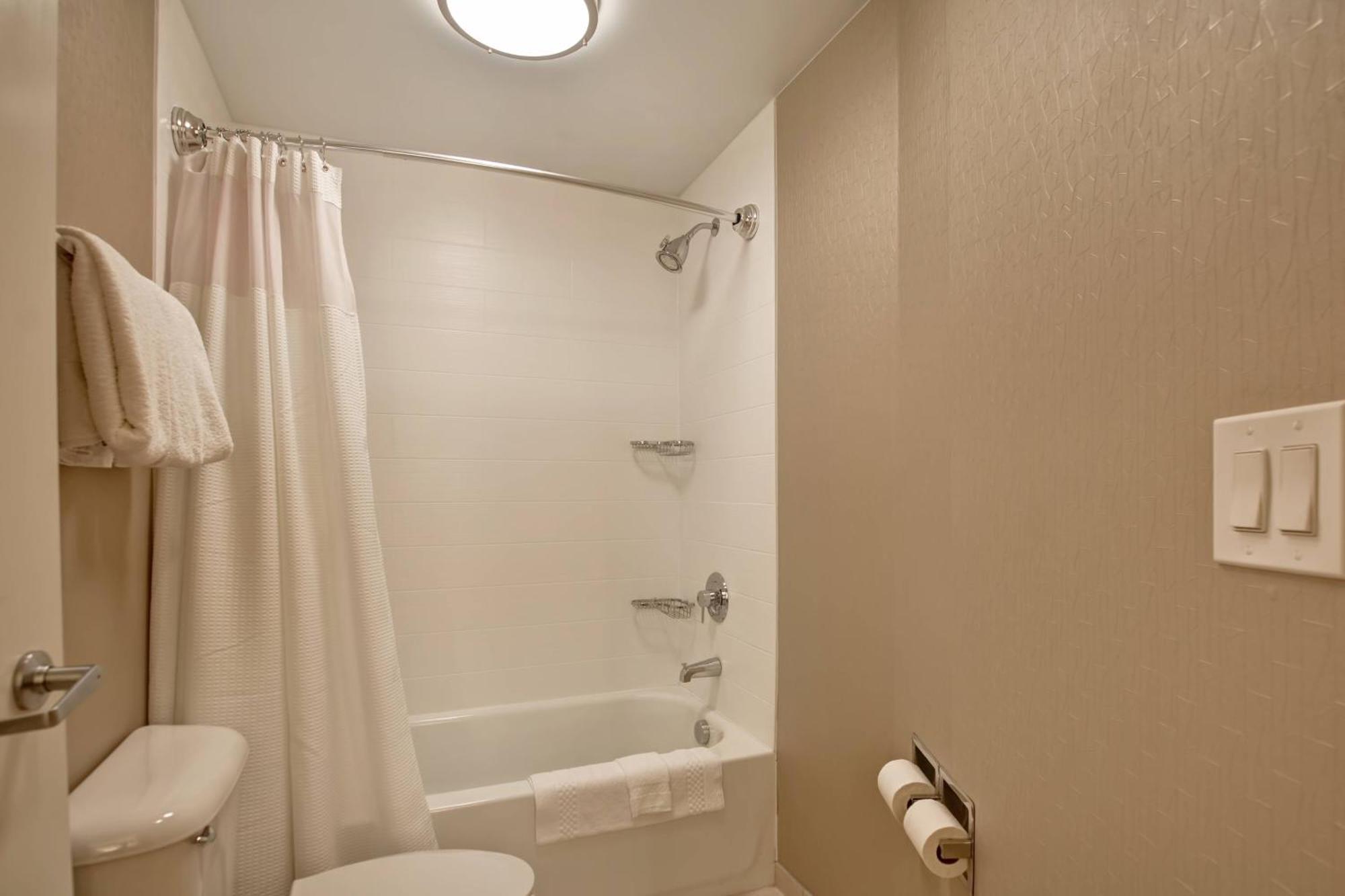 Springhill Suites Lexington Near The University Of Kentucky מראה חיצוני תמונה