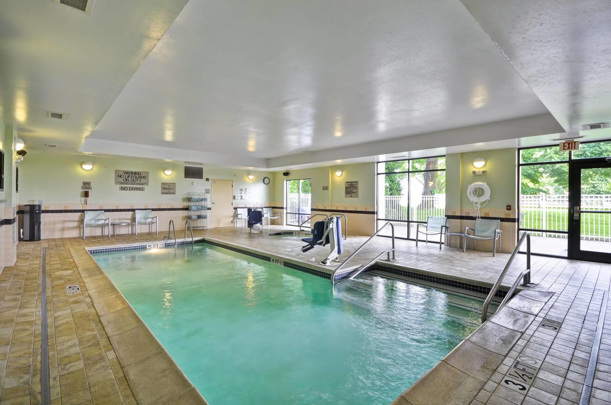 Springhill Suites Lexington Near The University Of Kentucky מראה חיצוני תמונה