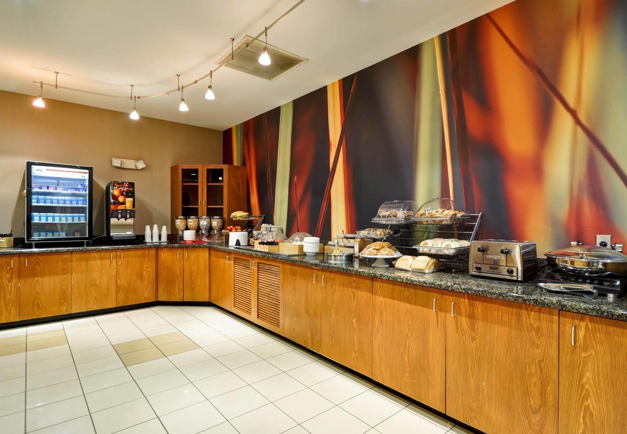 Springhill Suites Lexington Near The University Of Kentucky מראה חיצוני תמונה