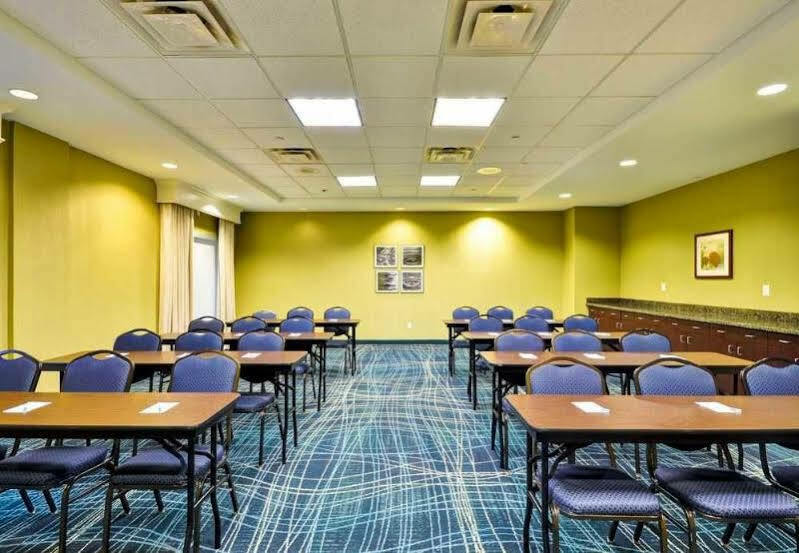 Springhill Suites Lexington Near The University Of Kentucky מראה חיצוני תמונה